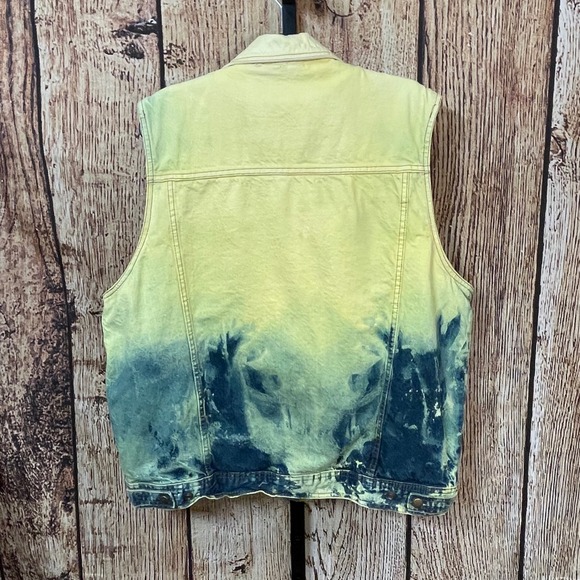 Milwaukee Performance Mens XXL Denim Motorcycle Vest Yellow Blue Acid Wash Biker - Picture 2 of 11